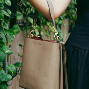 Bolso Bucket Beige Elegance