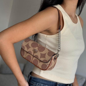 Coach Signature Chain Bag