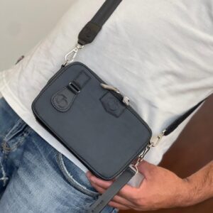 Carriel Double C Black Minimalist