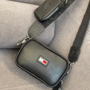 Tommy Hilfiger Black Signature Crossbody